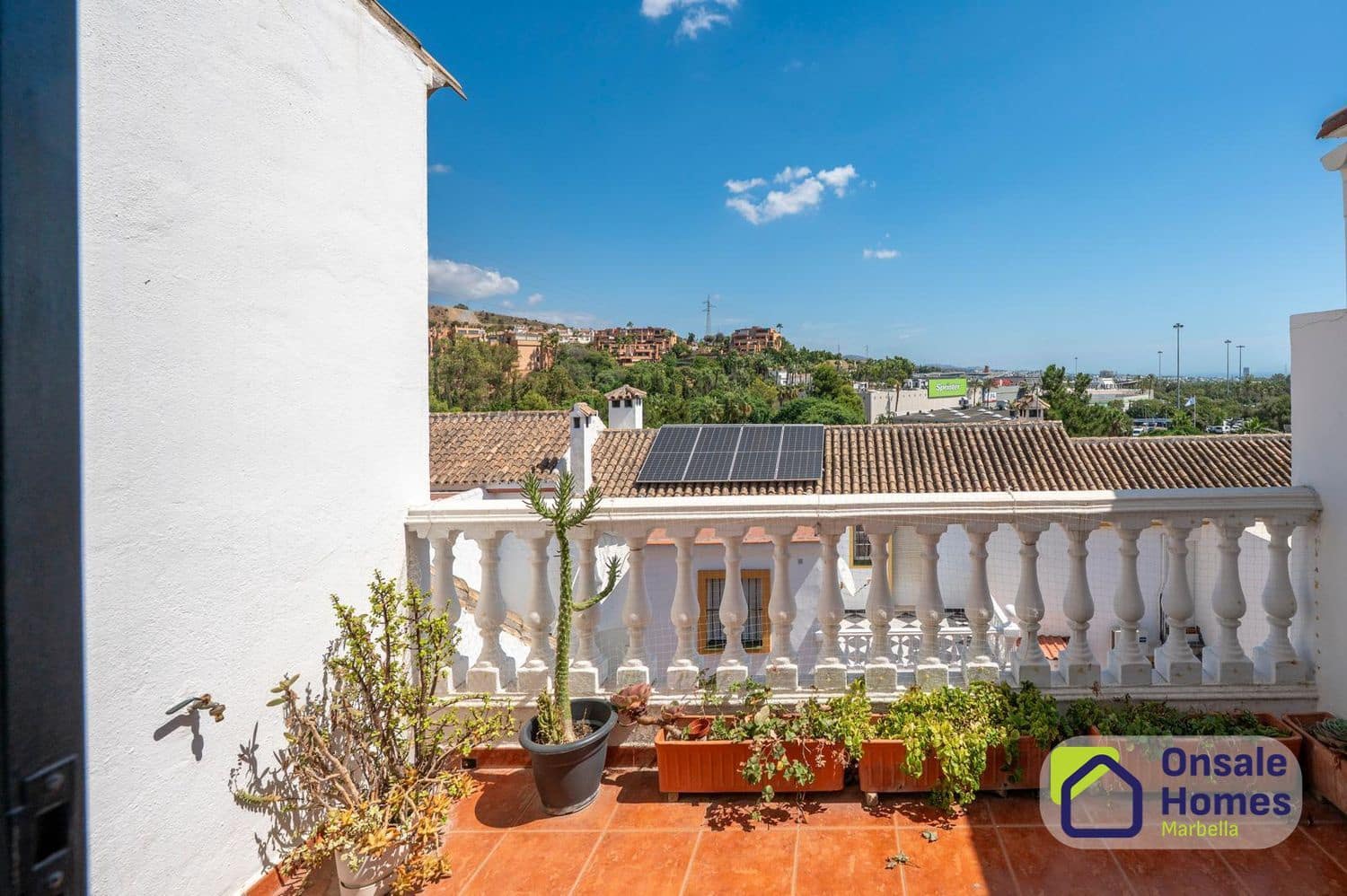 4 sypialnia Dom na sprzedaż w Marbella z basenem garażem - 590 000 € (Ref: 10118522)