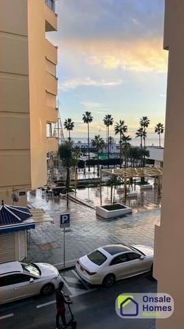 2 soverom Leilighet til salgs i Playa Bajadilla - Puertos, Marbella med garasje - € 800 000 (Ref: 10127635)