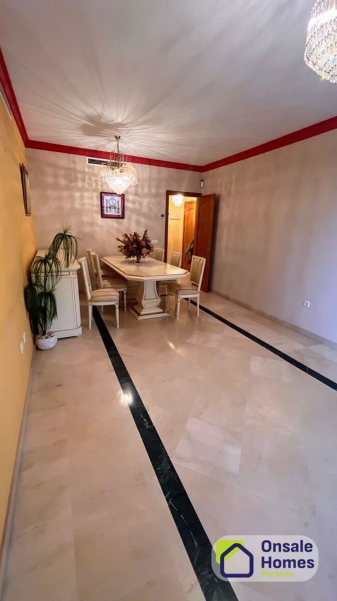2 soverom Leilighet til salgs i Marbella med garasje - € 800 000 (Ref: 10127635)