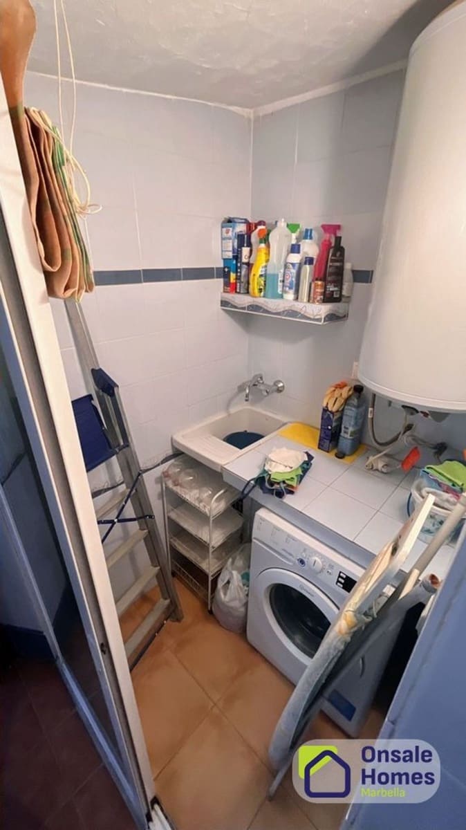 2 soverom Leilighet til salgs i Marbella med garasje - € 800 000 (Ref: 10127635)