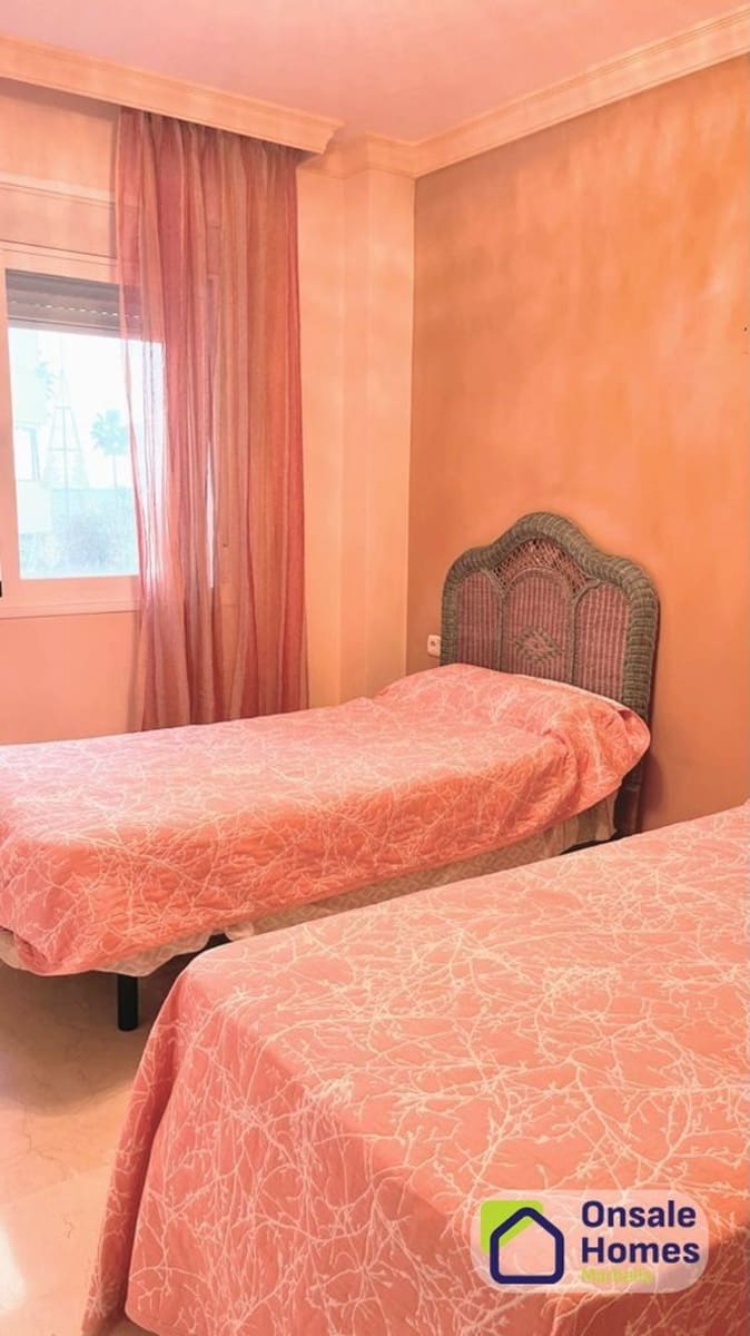 2 soverom Leilighet til salgs i Marbella med garasje - € 800 000 (Ref: 10127635)