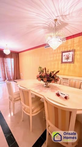 2 soverom Leilighet til salgs i Playa Bajadilla - Puertos, Marbella med garasje - € 800 000 (Ref: 10127635)