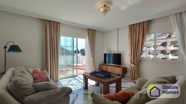 2 bedroom Apartment for rent in Nueva Andalucía Centro, Marbella with pool garage - € 2,100 (Ref: 10127636)