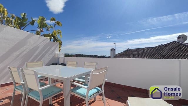 2 bedroom Apartment for rent in Nueva Andalucía Centro, Marbella with pool garage - € 2,100 (Ref: 10127636)