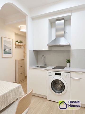 2 soveværelse Lejlighed til salg i Playa Bajadilla - Puertos, Marbella med garage - € 420.000 (Ref: 10135533)