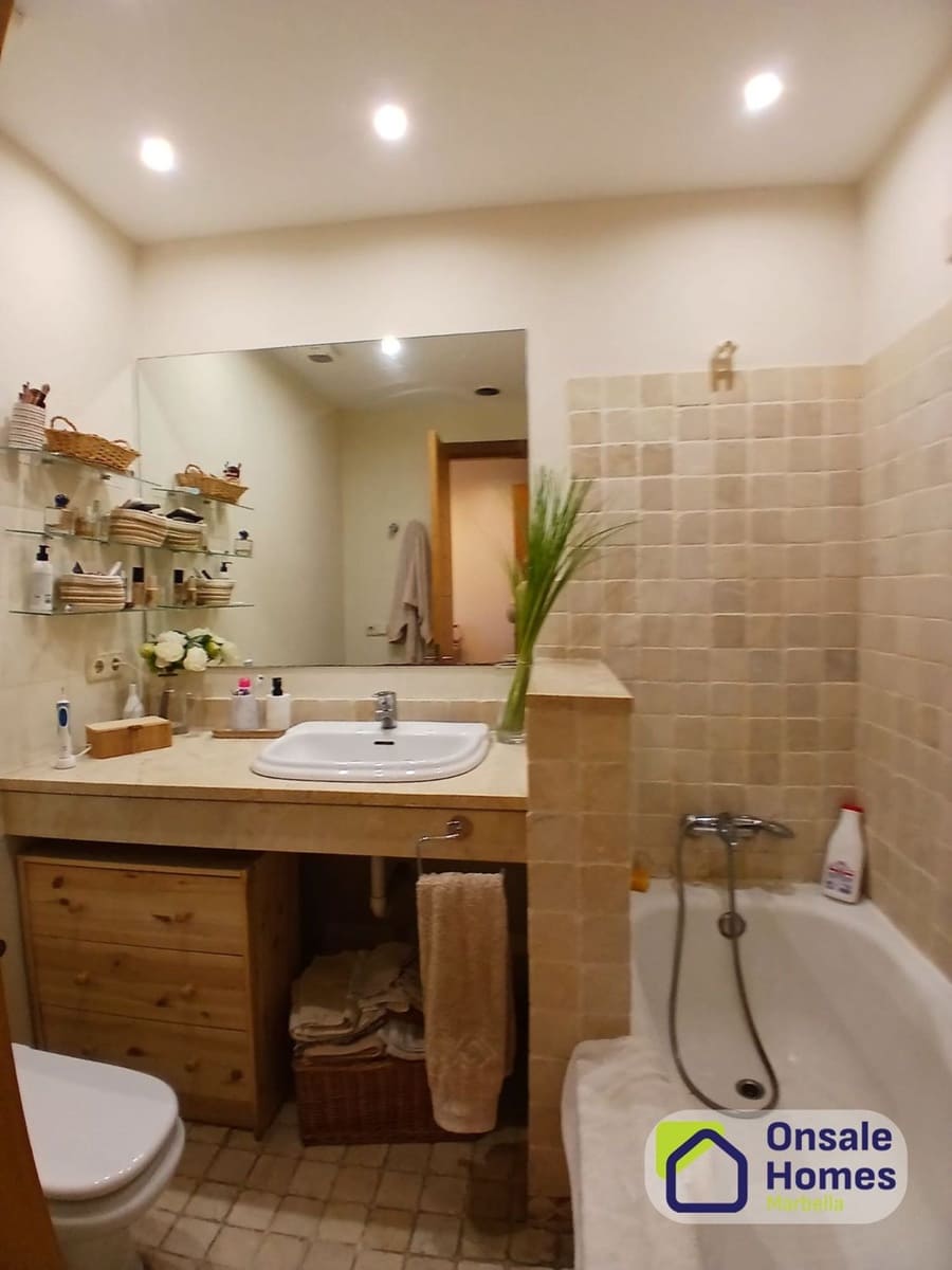 2 slaapkamer Appartement te koop in Rio Real met zwembad garage - € 475.000 (Ref: 10141498)