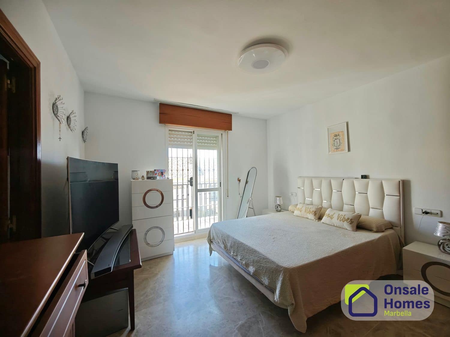 4 Zimmer Haus zu verkaufen in Marbella mit Pool Garage - 650.000 € (Ref: 10148210)