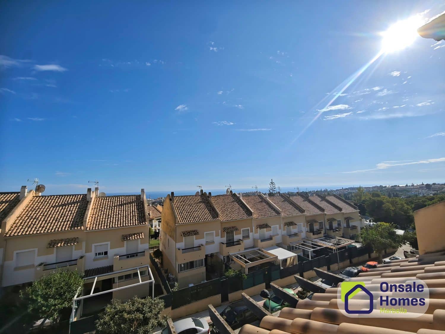 4 Zimmer Haus zu verkaufen in Marbella mit Pool Garage - 650.000 € (Ref: 10148210)