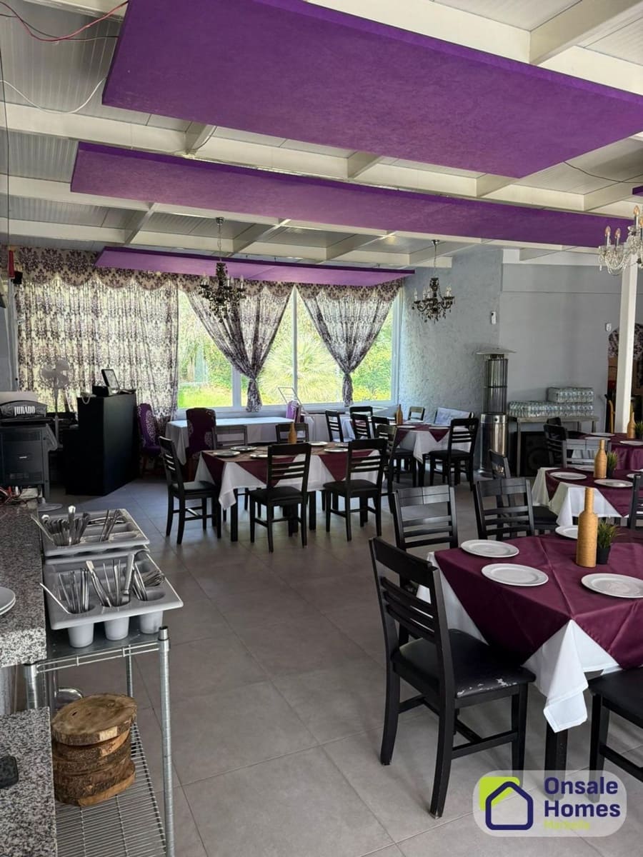 Comercial para arrendar em Marbella - 600 € (Ref: 10154443)