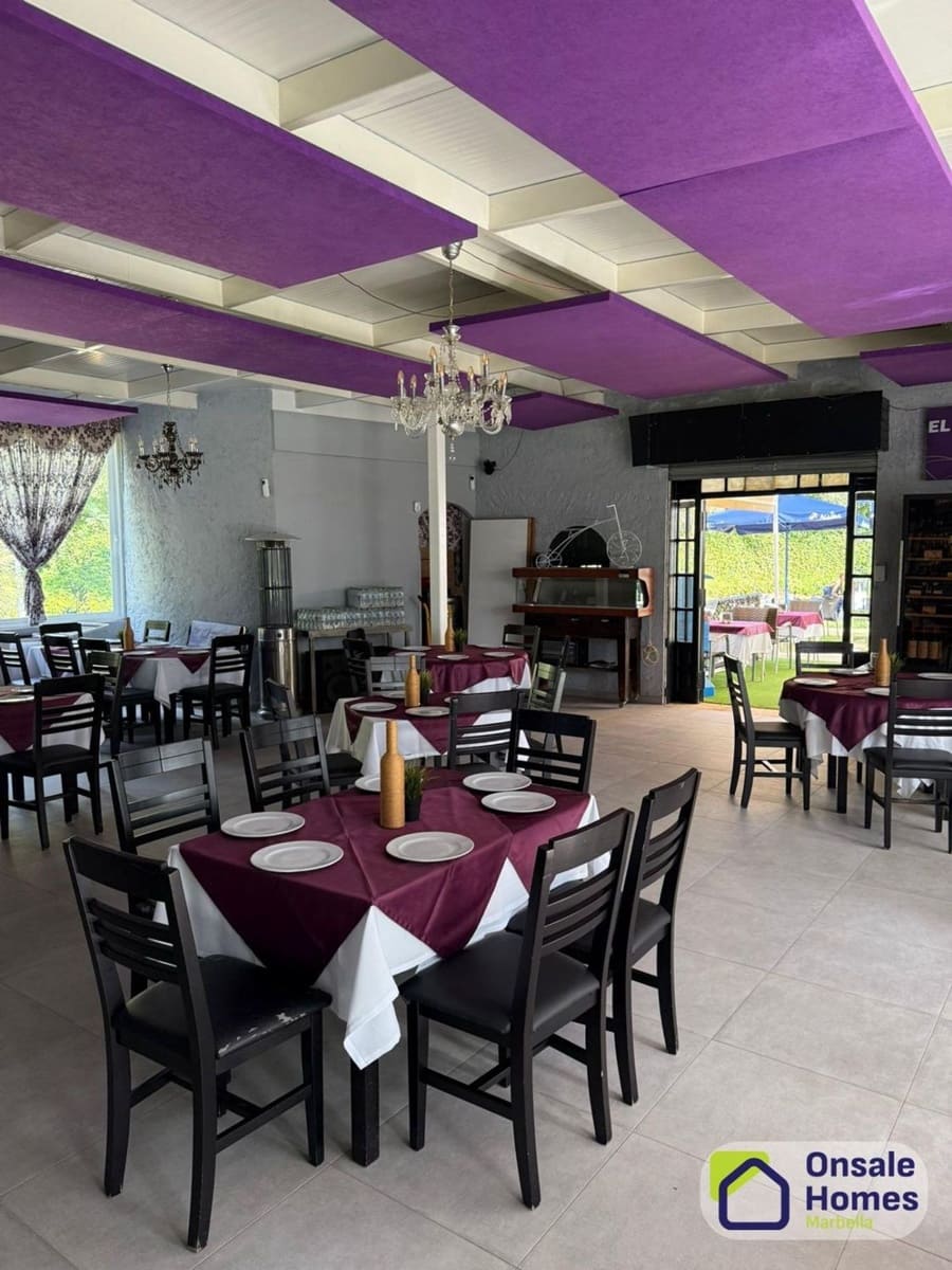 Comercial para arrendar em Marbella - 600 € (Ref: 10154443)