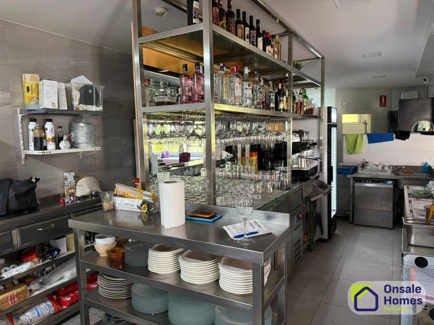 Comercial para arrendar em Marbella - 600 € (Ref: 10154443)