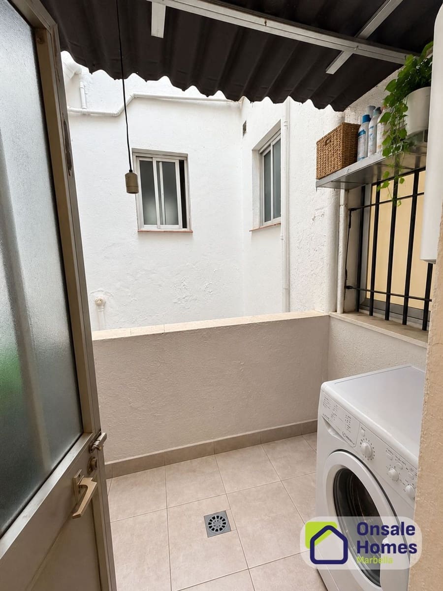 2 sovrum Lägenhet till salu i Marbella med garage - 300 000 € (Ref: 10154444)