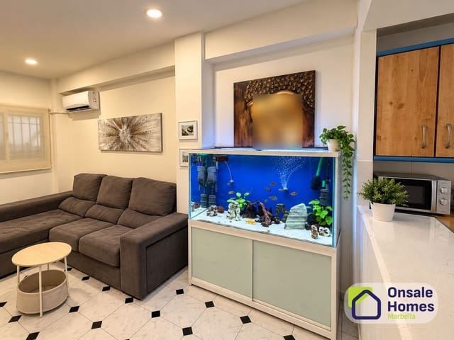 2 sovrum Lägenhet till salu i Casco Antiguo, Marbella med garage - 300 000 € (Ref: 10154444)
