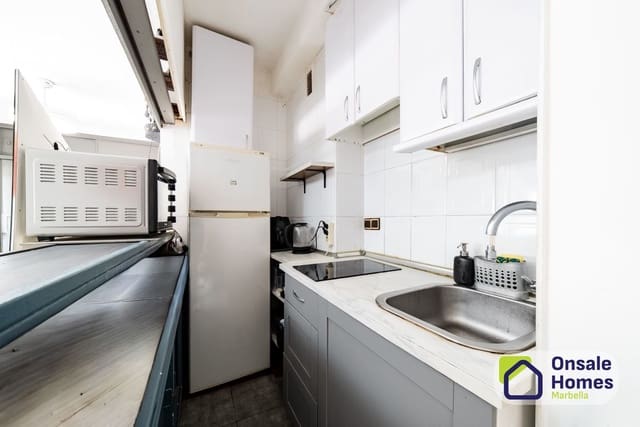 1 Zimmer Apartment zu verkaufen in Playa Bajadilla - Puertos, Marbella mit Garage - 420.000 € (Ref: 10154445)