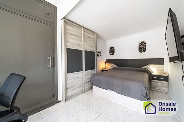 1 Zimmer Apartment zu verkaufen in Playa Bajadilla - Puertos, Marbella mit Garage - 420.000 € (Ref: 10154445)
