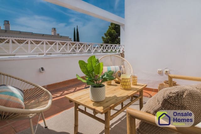 2 sovrum Lägenhet till salu i Río Real, Marbella med pool garage - 530 000 € (Ref: 10157093)