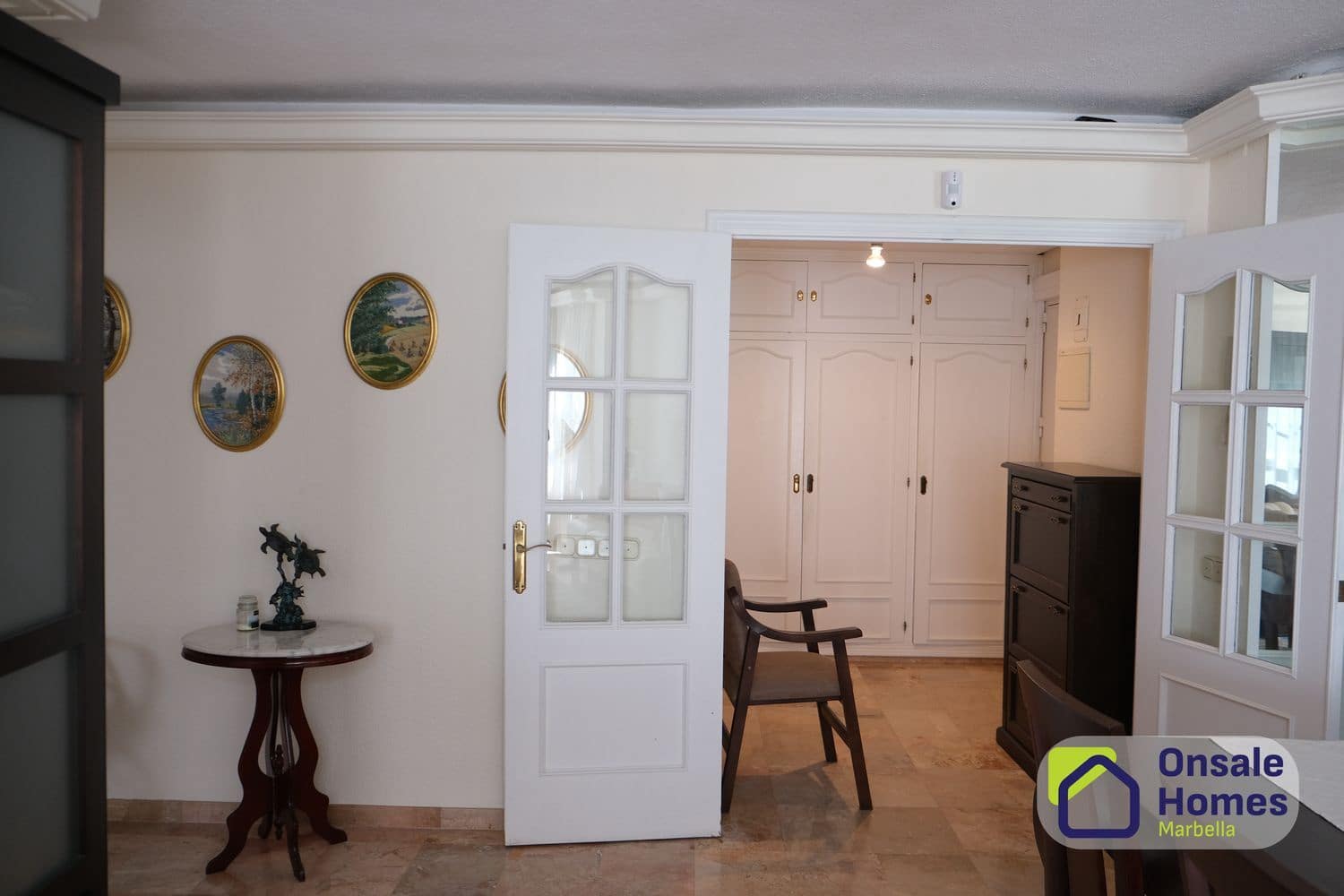 Apartamento de 3 habitaciones en Marbella en venta con piscina garaje - 787.000 € (Ref: 10165971)