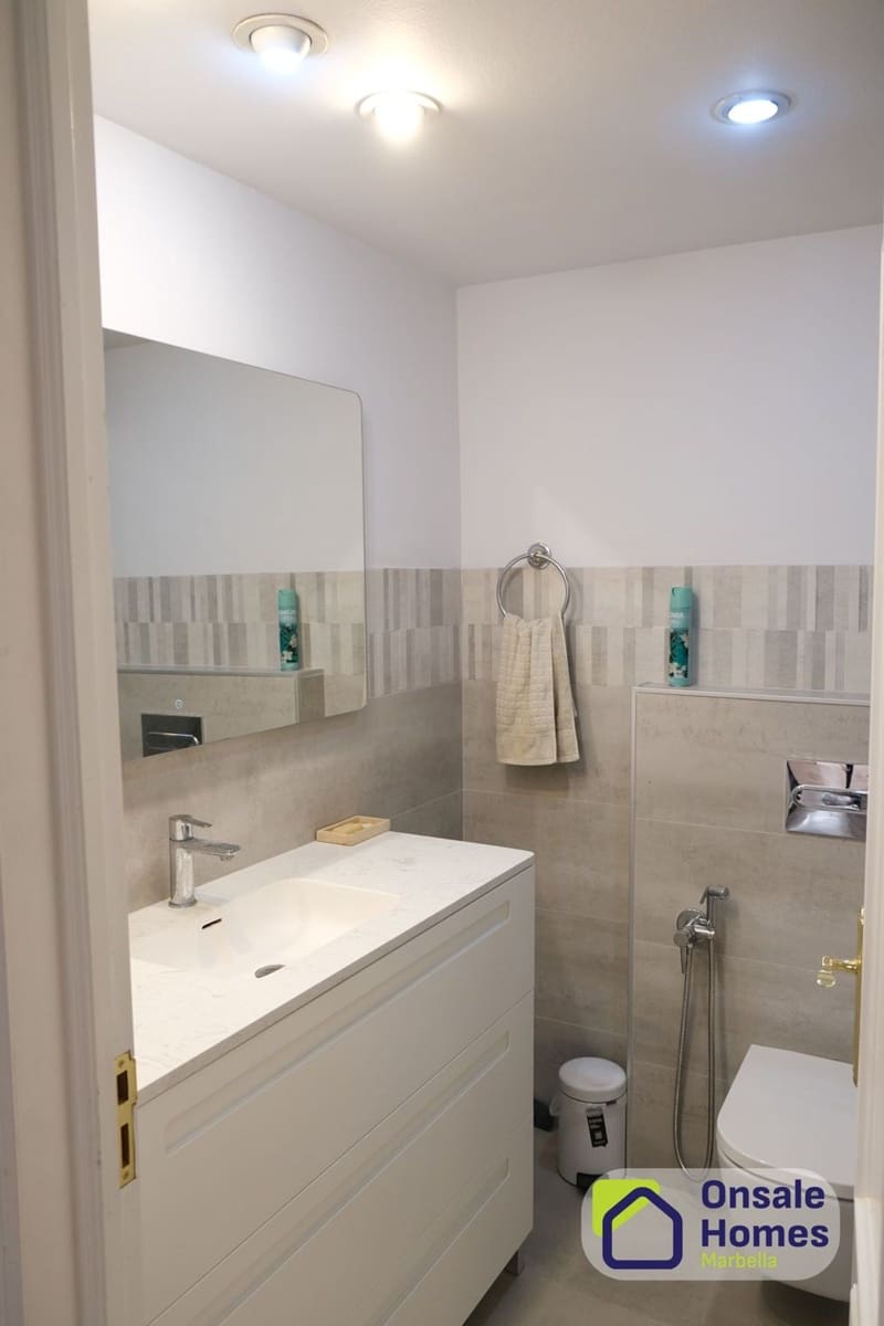 Apartamento de 3 habitaciones en Marbella en venta con piscina garaje - 787.000 € (Ref: 10165971)