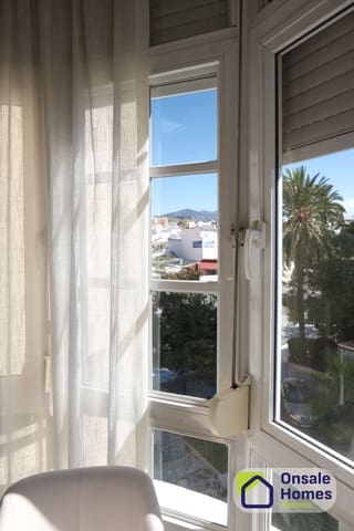 3 soverom Leilighet til salgs i Playa Bajadilla - Puertos, Marbella med svømmebasseng garasje - € 787 000 (Ref: 10165971)