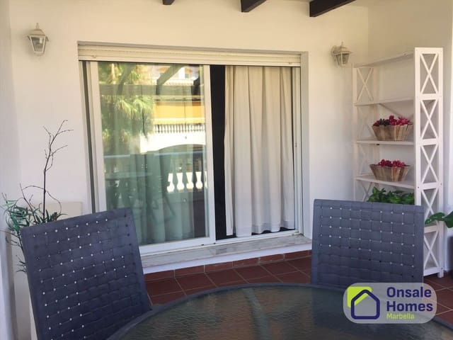 2 soverom Leilighet til salgs i La Dama de Noche - La Alzambra, Marbella med svømmebasseng garasje - € 450 000 (Ref: 10176119)