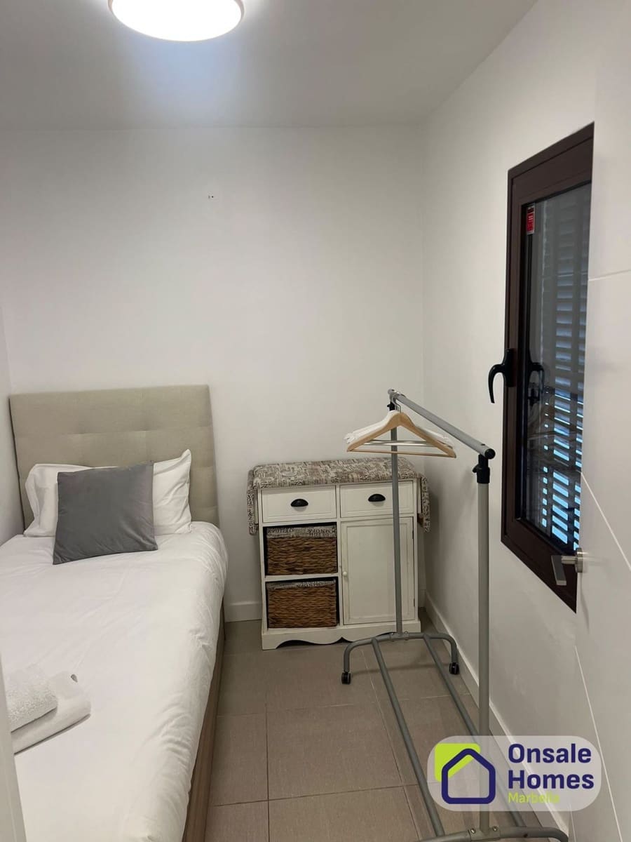 2 sypialnia Apartament na sprzedaż w San Pedro de Alcantara z basenem garażem - 320 000 € (Ref: 10184091)