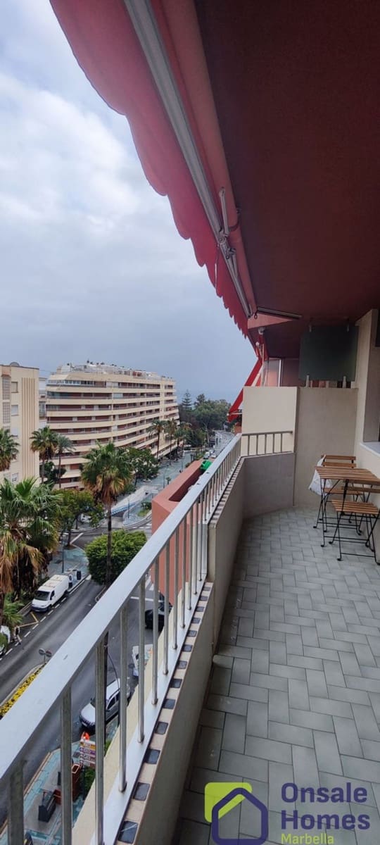 1 sovrum Lägenhet att hyra i Marbella med garage - 1 300 € (Ref: 10186358)