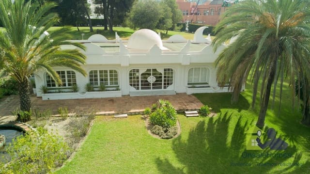 Undeveloped Land for sale in Cabopino - Artola, Marbella - € 4,000,000 (Ref: 7140358)