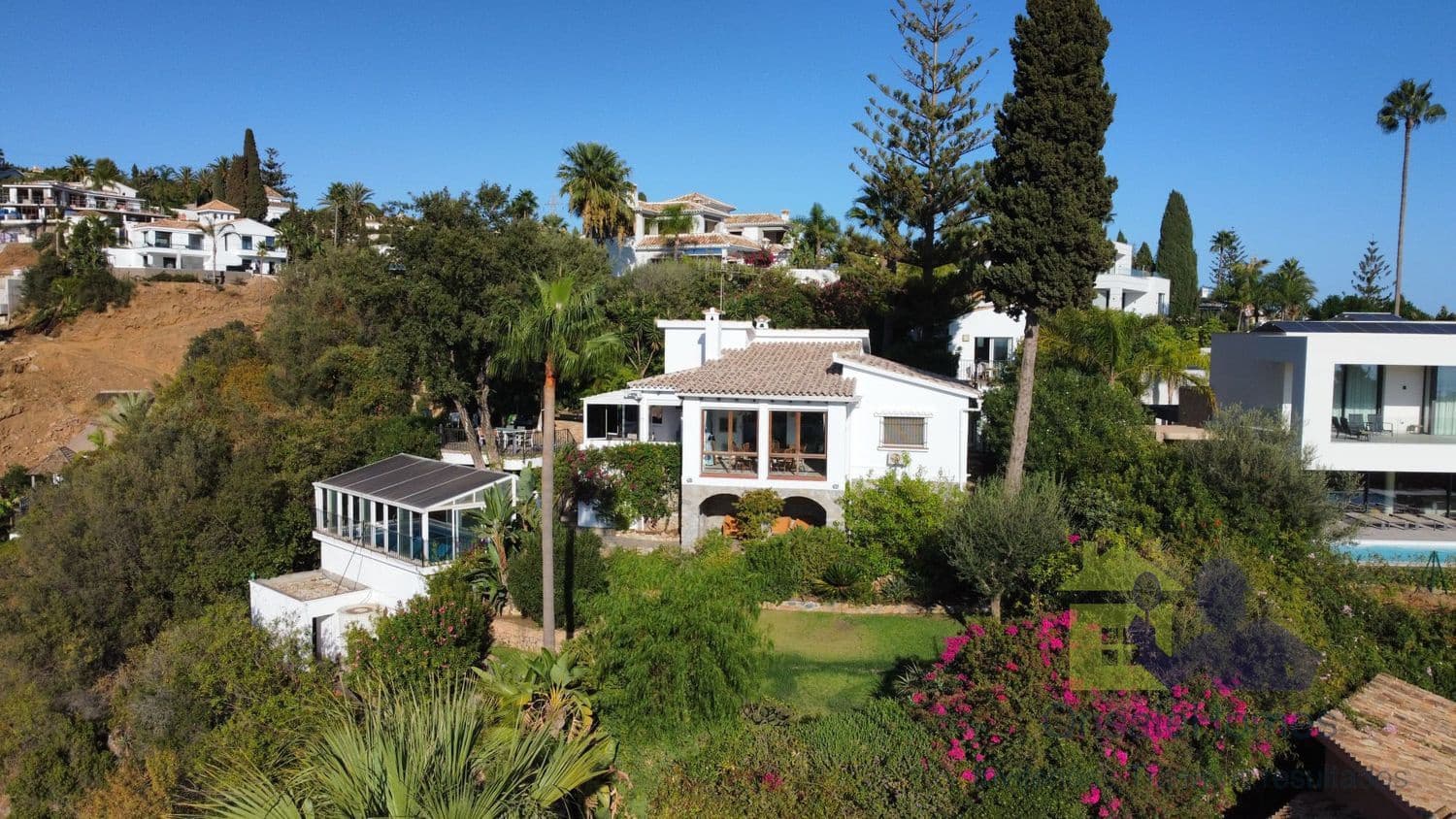 4 soveværelse Villa til salg i Marbella med swimmingpool garage - € 1.600.000 (Ref: 7798330)