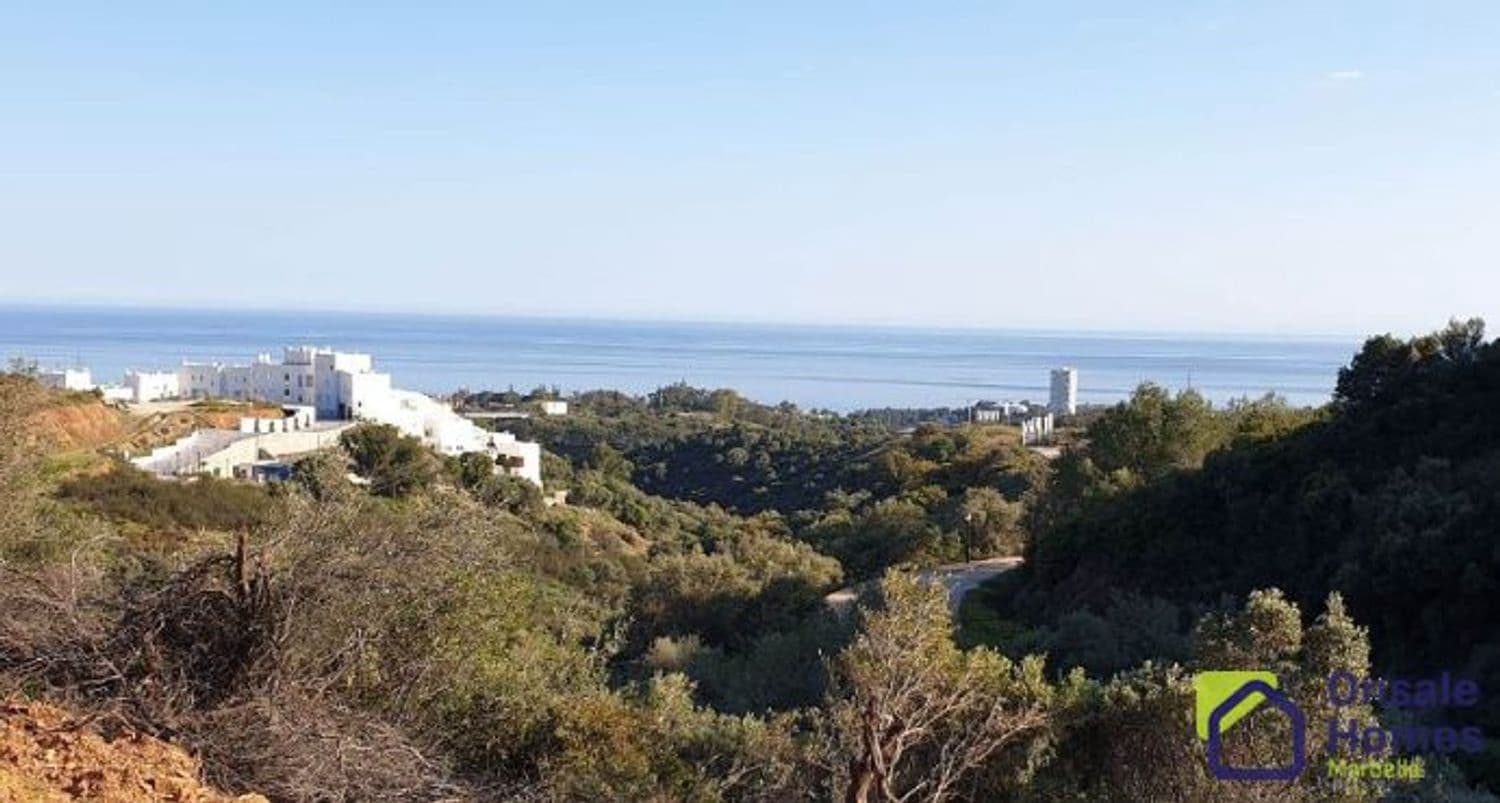 Grunde uden byggetilladelser til salg i Marbella - € 690.000 (Ref: 7865232)