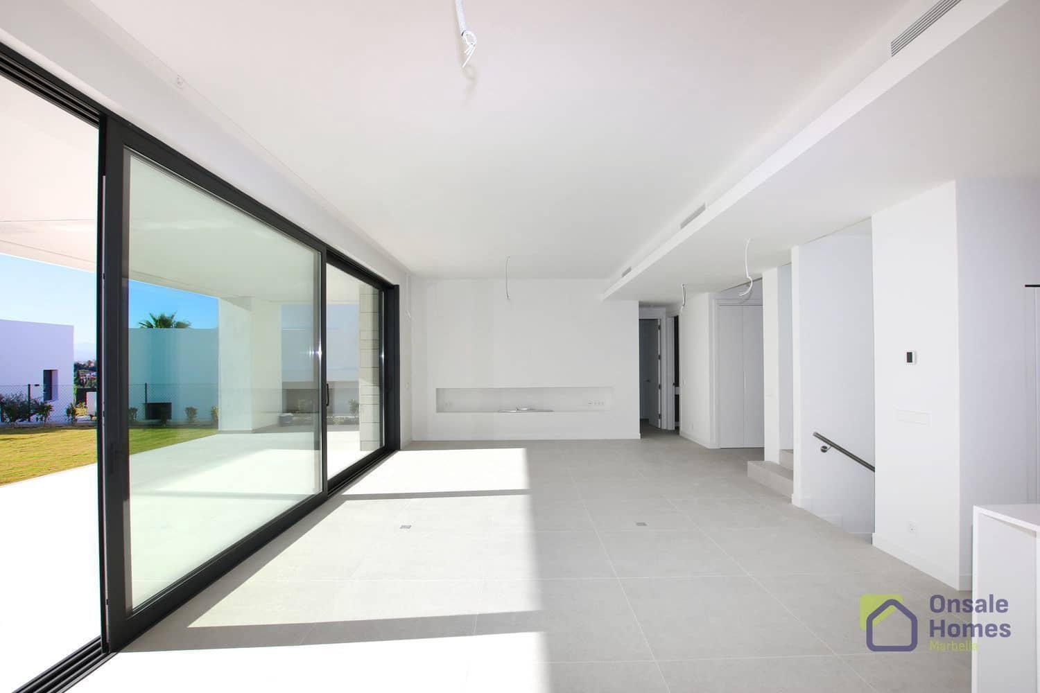 4 chambre Villa/Maison à vendre à Rio Real avec piscine garage - 2 300 000 € (Ref: 7945325)