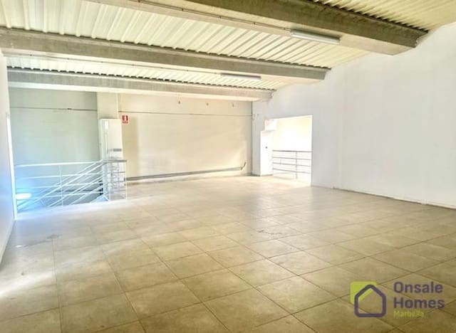 Erhverv til leje i Los Naranjos, Marbella - € 6.900 (Ref: 8546688)