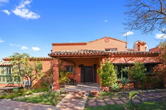 6 sovrum Villa till salu i La Dama de Noche - La Alzambra, Marbella med pool garage - 2 290 000 € (Ref: 8569448)