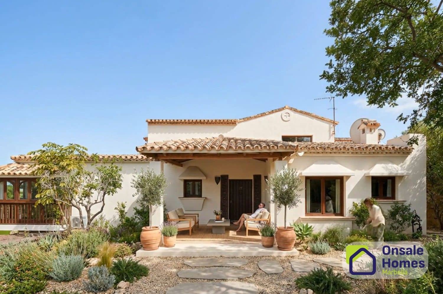 6 sovrum Villa till salu i Nueva Andalucia med pool garage - 2 290 000 € (Ref: 8569448)