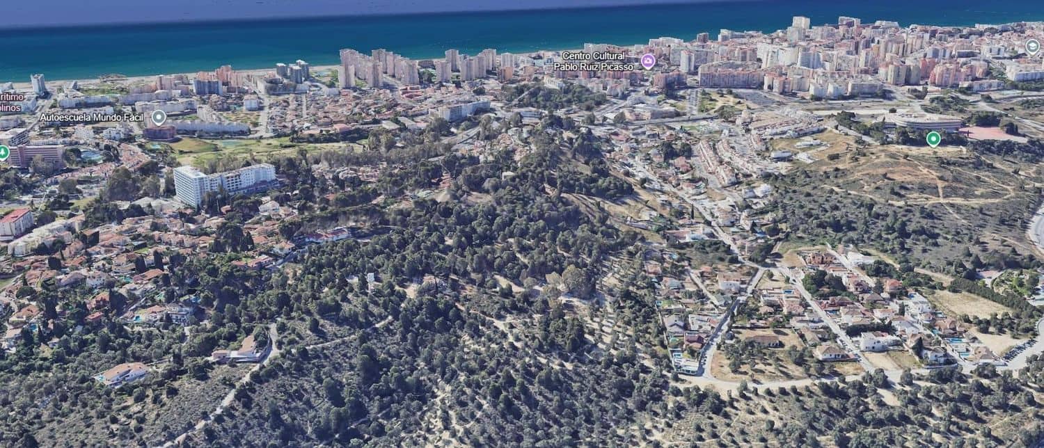 Ubebygd land til salgs i Torremolinos - € 6 300 000 (Ref: 8654632)