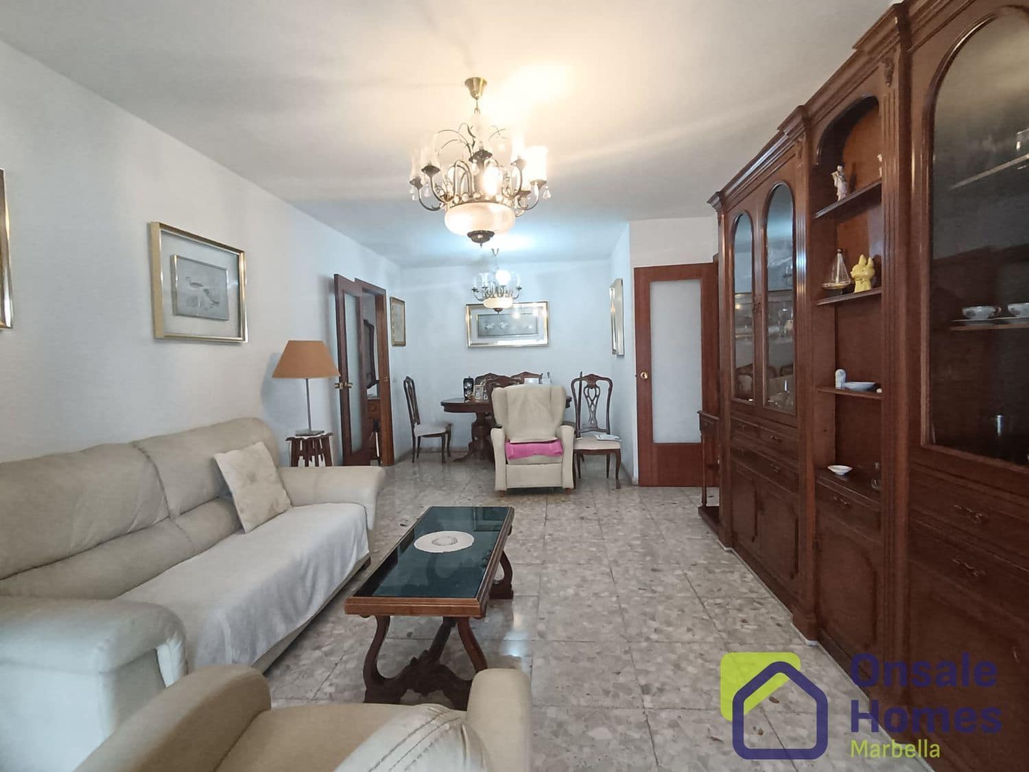 4 slaapkamer Appartement te koop in Marbella met garage - € 319.000 (Ref: 8664877)