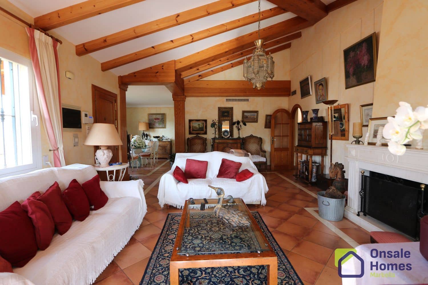 6 bedroom Villa for sale in Marbesa with pool garage - € 1,250,000 (Ref: 8821583)