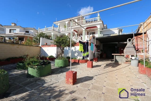 5 soveværelse Byhus til salg i La Patera, Marbella med garage - € 698.250 (Ref: 8920926)