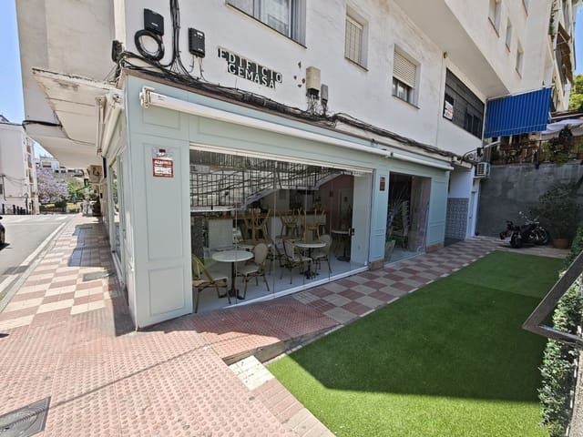 Erhverv til leje i Divina Pastora, Marbella - € 1.100 (Ref: 9006648)