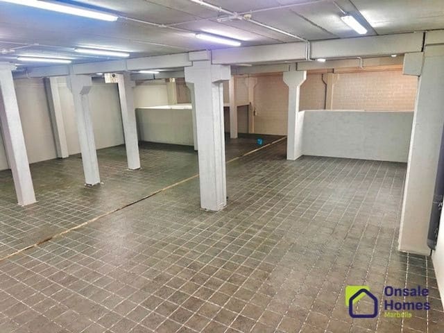 Erhverv til leje i San Pedro de Alcántara Pueblo, Marbella - € 4.850 (Ref: 9006652)