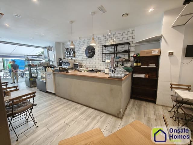 Erhverv til leje i Playa Bajadilla - Puertos, Marbella - € 2.000 (Ref: 9019787)