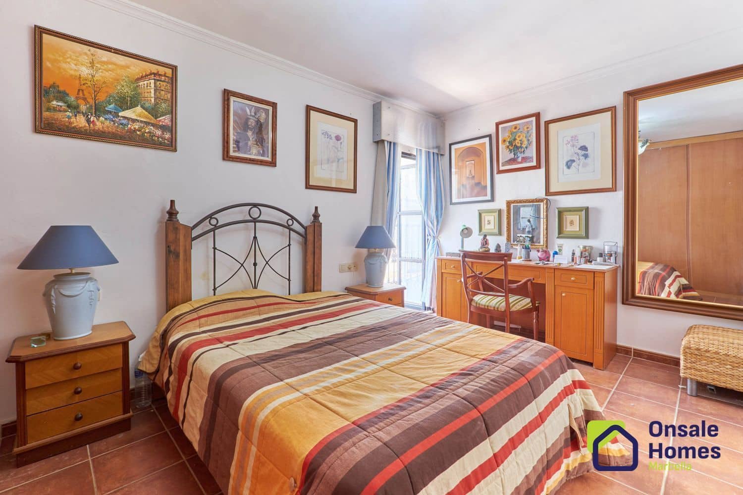 7 soveværelse Byhus til salg i Marbella med garage - € 999.999 (Ref: 9019788)