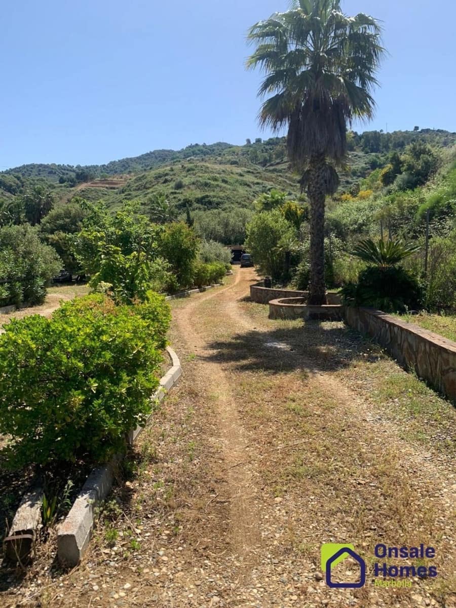 2 bedroom Finca/Country House for sale in Ojen with garage - € 330,000 (Ref: 9047239)