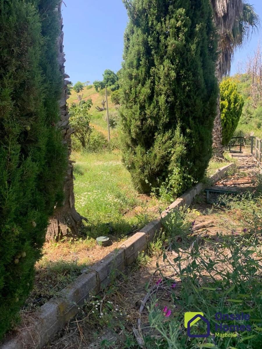 2 bedroom Finca/Country House for sale in Ojen with garage - € 330,000 (Ref: 9047239)