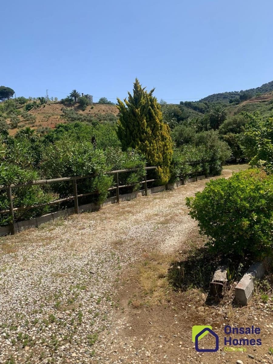 2 bedroom Finca/Country House for sale in Ojen with garage - € 330,000 (Ref: 9047239)