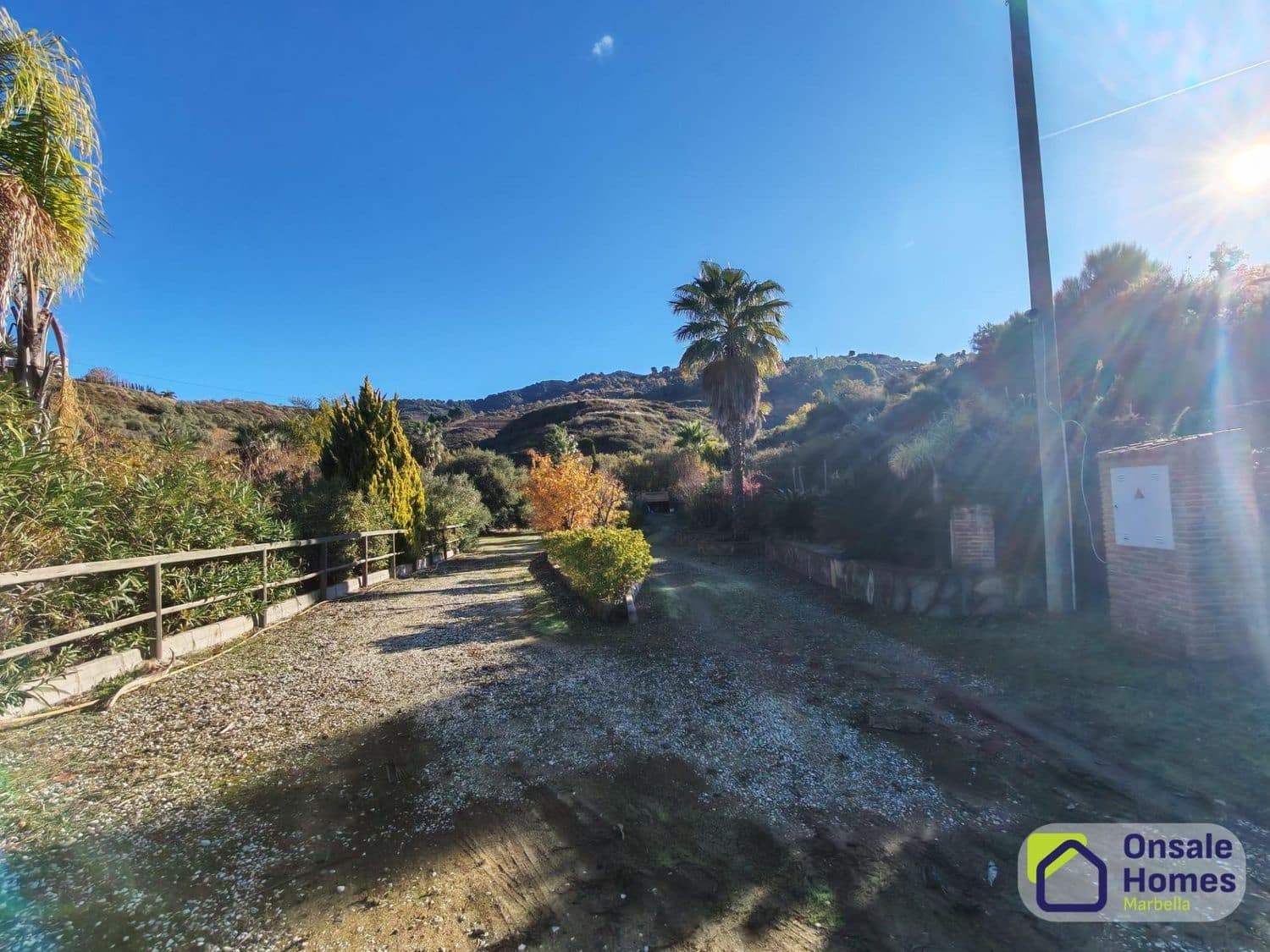 2 bedroom Finca/Country House for sale in Ojen with garage - € 330,000 (Ref: 9047239)