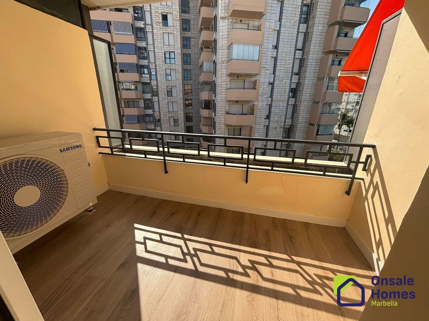 2 bedroom Apartment for rent in Marbella - € 1,700 (Ref: 9081093)