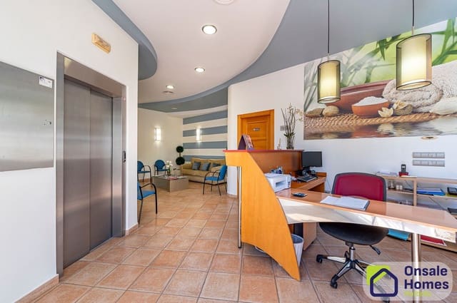 Commercieel te huur in San Pedro de Alcántara Pueblo, Marbella - € 6.000 (Ref: 9145212)
