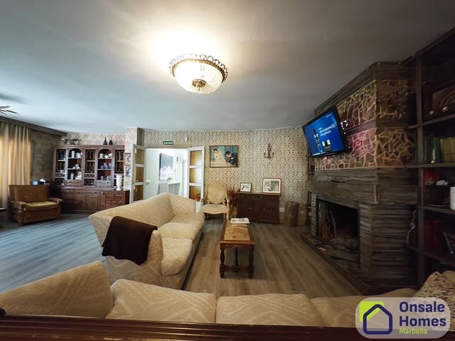 12 slaapkamer Villa te koop in Huerta Belón - Calvario, Marbella met garage - € 1.699.000 (Ref: 9145215)