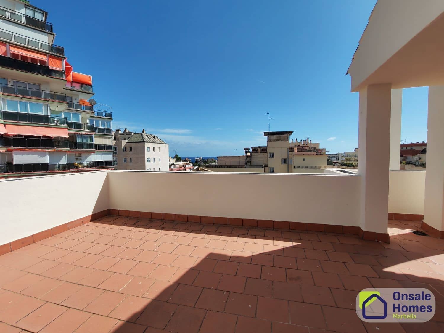 3 Zimmer Apartment zu verkaufen in Marbella mit Garage - 675.000 € (Ref: 9212509)