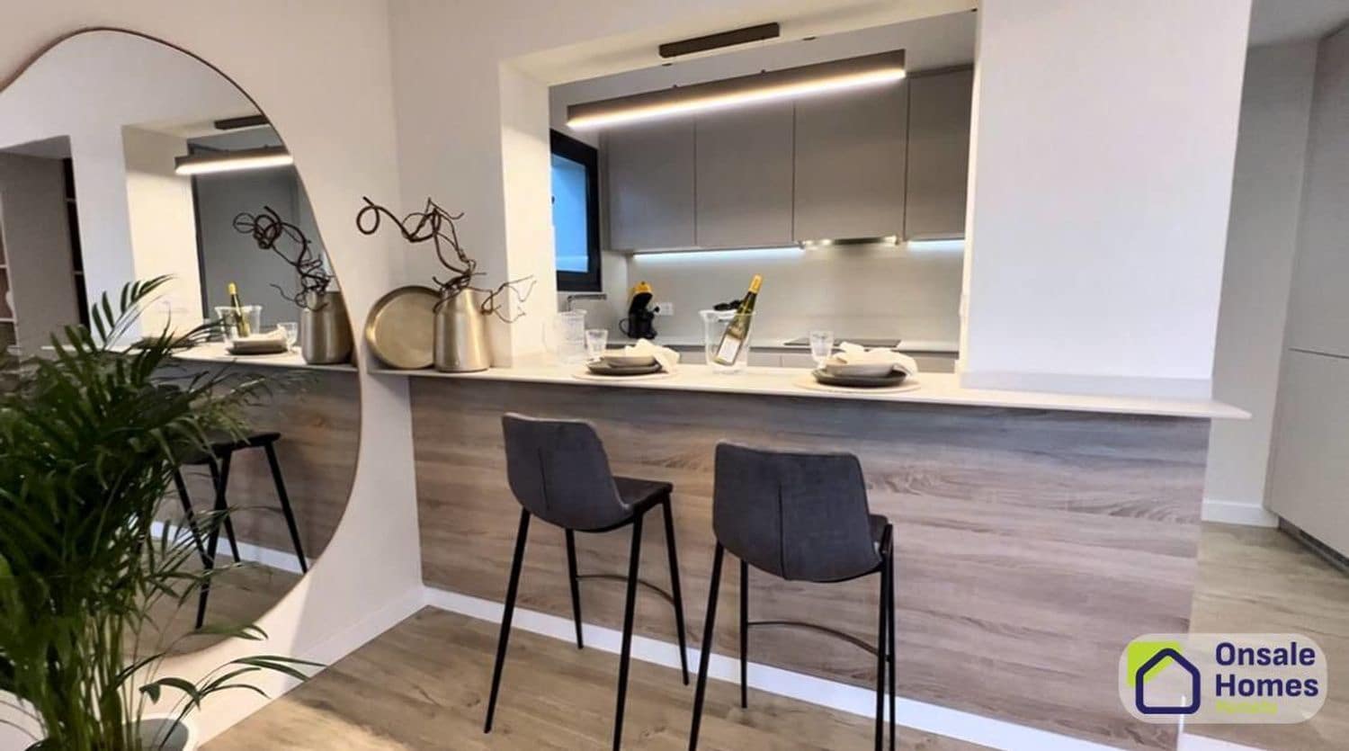 5 sypialnia Willa na sprzedaż w Costabella z basenem garażem - 1 490 000 € (Ref: 9300343)